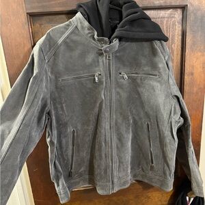 Brand new Wilson’s Leather Men’s Gray Leather Jacket with Detachable Black Hood